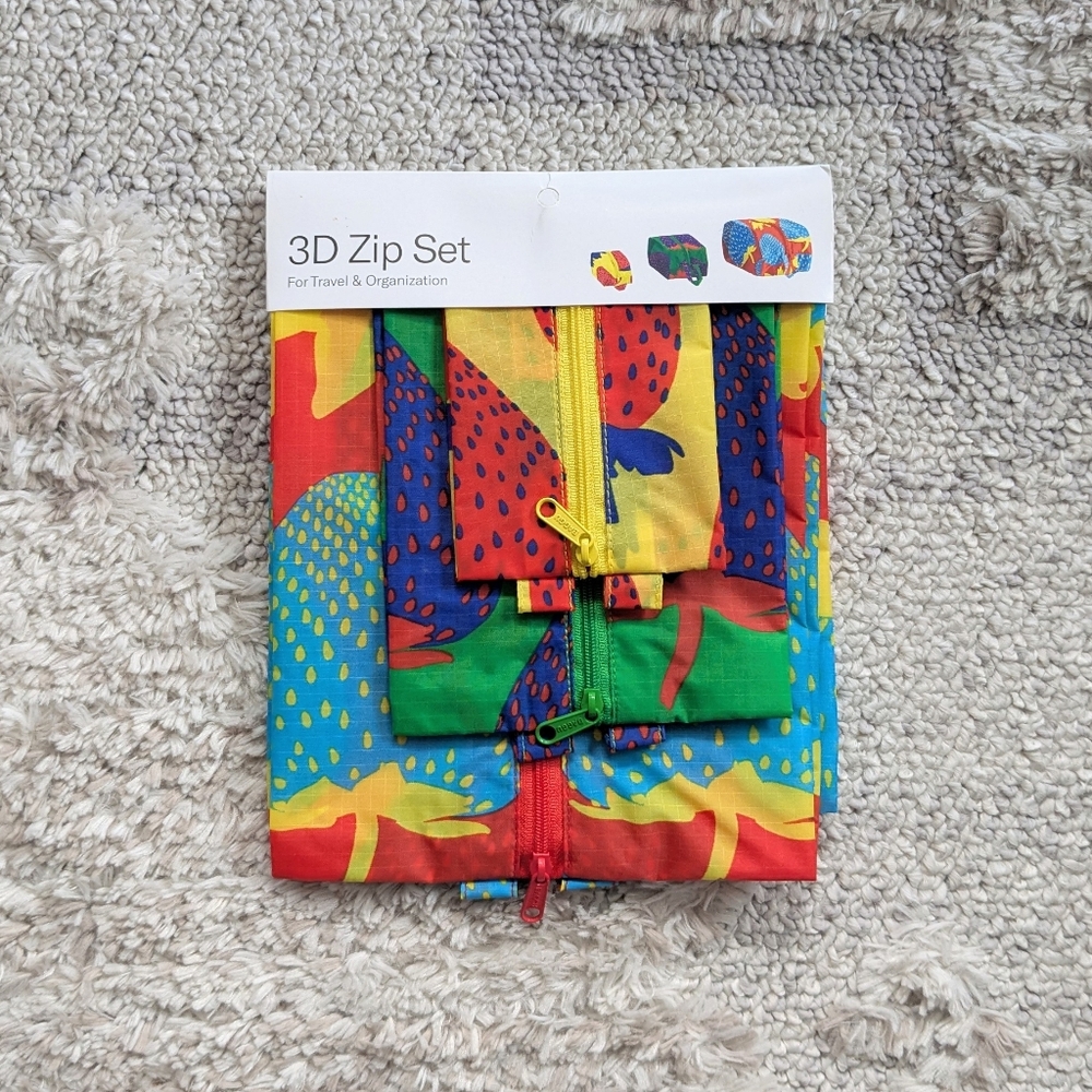 Baggu Electric Strawberry 3D Zip Set